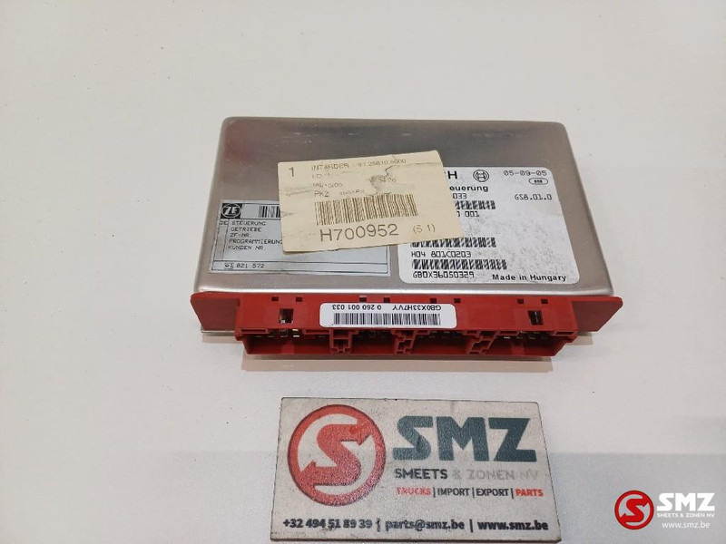 MAN Occ ECU EST48 intarder regeleenheid MAN - كتلة التحكم - شاحنة: صور 1 MAN Occ ECU EST48 intarder regeleenheid MAN - كتلة التحكم - شاحنة: صور 1