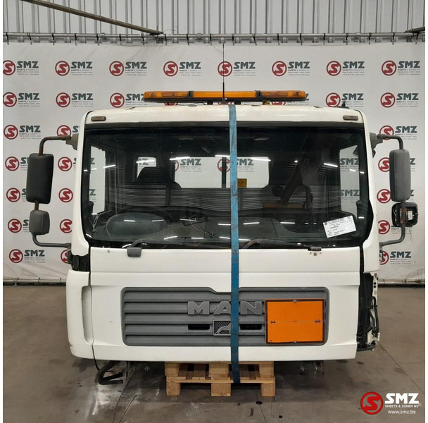 MAN Occ cabine RHD MAN TGA - الكابينة والداخلية - شاحنة: صور 1 MAN Occ cabine RHD MAN TGA - الكابينة والداخلية - شاحنة: صور 1