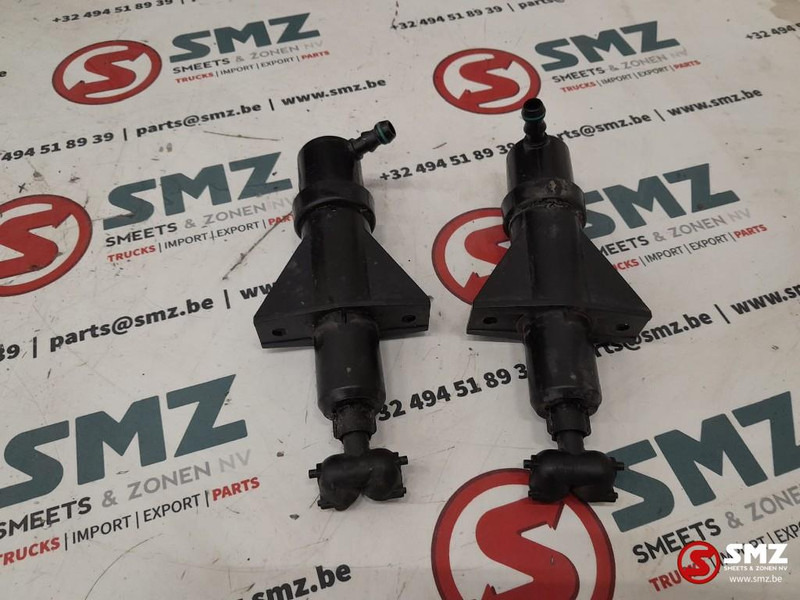 MAN Occ set van 2 koplampsproeiers MAN - الكابينة والداخلية - شاحنة: صور 1 MAN Occ set van 2 koplampsproeiers MAN - الكابينة والداخلية - شاحنة: صور 1