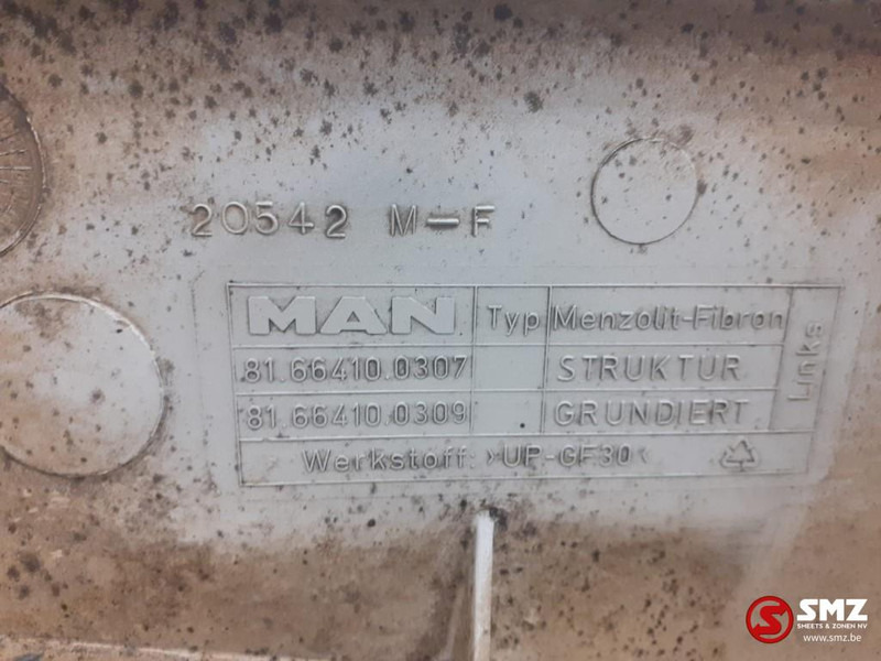 MAN Occ spatbord vooraan links + spatbordhouder MAN - هيكل السيارة الخارجية - شاحنة: صور 5 MAN Occ spatbord vooraan links + spatbordhouder MAN - هيكل السيارة الخارجية - شاحنة: صور 5