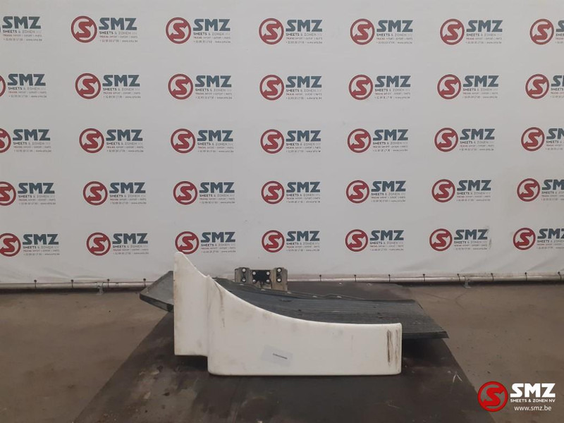 MAN Occ spatbord vooraan rechts + spatbordhouder MAN - هيكل السيارة الخارجية - شاحنة: صور 1 MAN Occ spatbord vooraan rechts + spatbordhouder MAN - هيكل السيارة الخارجية - شاحنة: صور 1