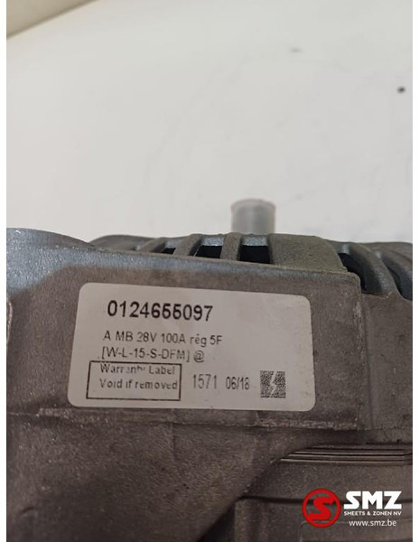 Mercedes-Benz Alternator Mercedes - مولد - شاحنة: صور 4 Mercedes-Benz Alternator Mercedes - مولد - شاحنة: صور 4