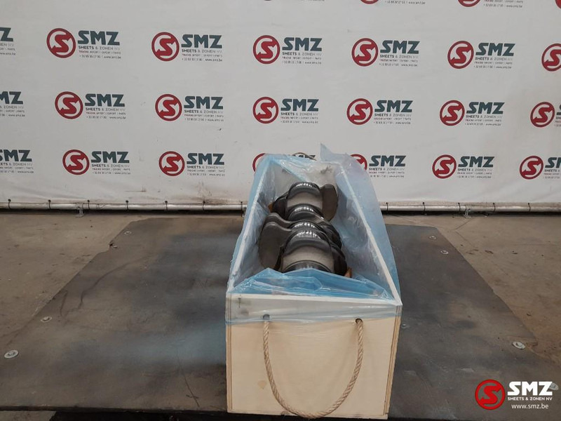 Mercedes-Benz Krukas Mercedes OM471LA - العمود المرفقي - شاحنة: صور 4 Mercedes-Benz Krukas Mercedes OM471LA - العمود المرفقي - شاحنة: صور 4