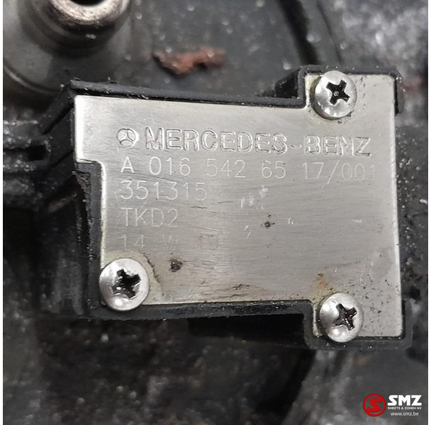 Mercedes-Benz Occ AdBluetank 60L + AdBlueniveausensor Mercedes - نظام الوقود - شاحنة: صور 5 Mercedes-Benz Occ AdBluetank 60L + AdBlueniveausensor Mercedes - نظام الوقود - شاحنة: صور 5