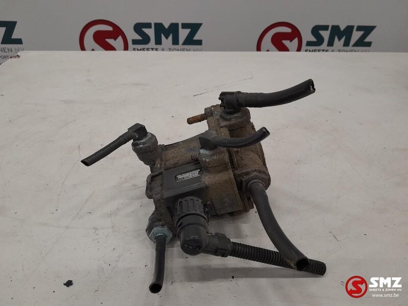 Mercedes-Benz Occ EBS relaisklep Mercedes Actros 4802050010 - قطع الغيار - شاحنة: صور 2 Mercedes-Benz Occ EBS relaisklep Mercedes Actros 4802050010 - قطع الغيار - شاحنة: صور 2