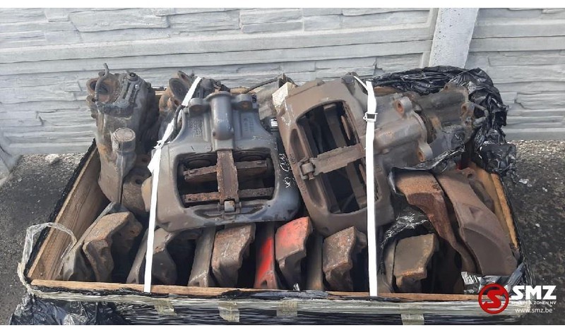 Mercedes-Benz Occ Remklauw voor/achter rechts Actros - السرج - شاحنة: صور 1 Mercedes-Benz Occ Remklauw voor/achter rechts Actros - السرج - شاحنة: صور 1