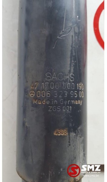 Mercedes-Benz Occ Schokdemper Mercedes Actros MP2 - امتصاص الصدمات - شاحنة: صور 2 Mercedes-Benz Occ Schokdemper Mercedes Actros MP2 - امتصاص الصدمات - شاحنة: صور 2