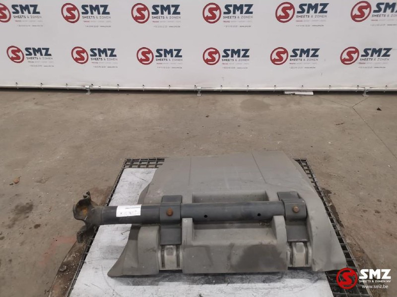 Mercedes-Benz Occ Spatbord met steun Actros MP2/MP3 - هيكل السيارة الخارجية - شاحنة: صور 3 Mercedes-Benz Occ Spatbord met steun Actros MP2/MP3 - هيكل السيارة الخارجية - شاحنة: صور 3