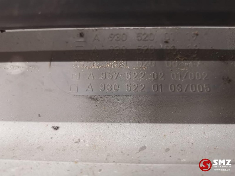 Mercedes-Benz Occ Spatbord met steun Actros MP2/MP3 - هيكل السيارة الخارجية - شاحنة: صور 4 Mercedes-Benz Occ Spatbord met steun Actros MP2/MP3 - هيكل السيارة الخارجية - شاحنة: صور 4