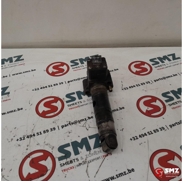 Mercedes-Benz Occ brandstofinjectiepomp OM906LA Mercedes - مضخات الوقود - شاحنة: صور 3 Mercedes-Benz Occ brandstofinjectiepomp OM906LA Mercedes - مضخات الوقود - شاحنة: صور 3