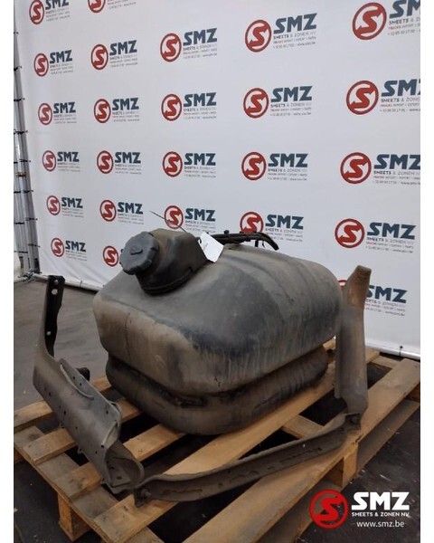 Mercedes-Benz Occ brandstoftank 125L Mercedes Atego A9704710001 - خزان وقود - شاحنة: صور 2 Mercedes-Benz Occ brandstoftank 125L Mercedes Atego A9704710001 - خزان وقود - شاحنة: صور 2