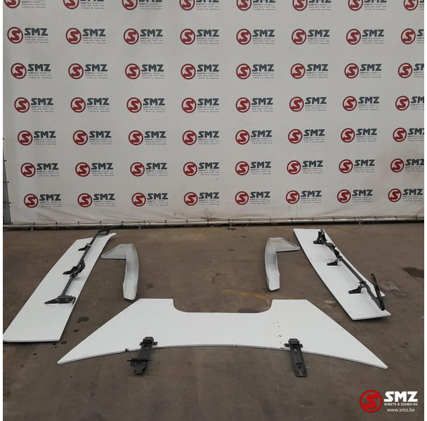 Mercedes-Benz Occ cabinespoilerset Mercedes Actros mp2/3 - الديناميكا الهوائية / المفسدين - شاحنة: صور 2 Mercedes-Benz Occ cabinespoilerset Mercedes Actros mp2/3 - الديناميكا الهوائية / المفسدين - شاحنة: صور 2