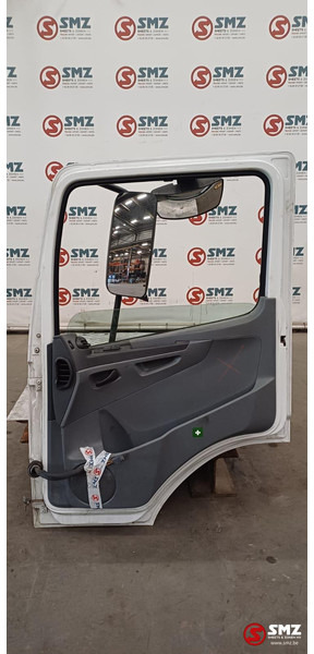 Mercedes-Benz Occ deur rechts Mercedes - باب و قطع الغيار - شاحنة: صور 2 Mercedes-Benz Occ deur rechts Mercedes - باب و قطع الغيار - شاحنة: صور 2