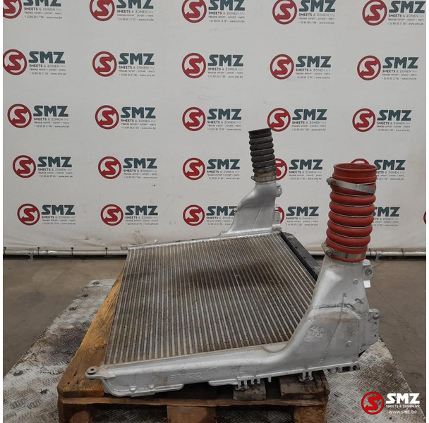 Mercedes-Benz Occ intercooler Mercedes - المبرد - شاحنة: صور 2 Mercedes-Benz Occ intercooler Mercedes - المبرد - شاحنة: صور 2