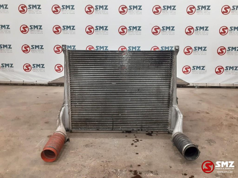 Mercedes-Benz Occ intercooler Mercedes - المبرد - شاحنة: صور 1 Mercedes-Benz Occ intercooler Mercedes - المبرد - شاحنة: صور 1