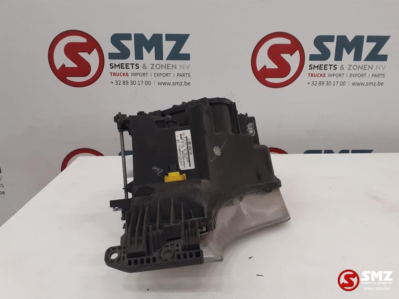 Mercedes-Benz Occ koplamp links Mercedes Actros MP4 - كشافات - شاحنة: صور 4 Mercedes-Benz Occ koplamp links Mercedes Actros MP4 - كشافات - شاحنة: صور 4