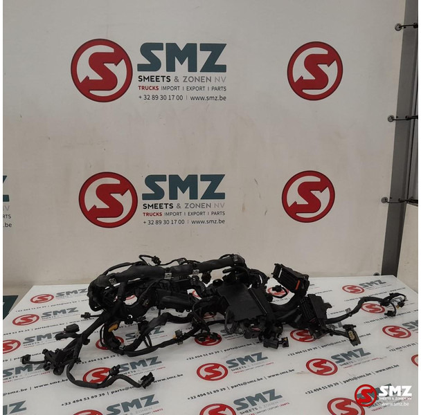 Mercedes-Benz Occ motorkabelboom AMG C63S Mercedes - الكابلات / الأسلاك - سيارة: صور 2 Mercedes-Benz Occ motorkabelboom AMG C63S Mercedes - الكابلات / الأسلاك - سيارة: صور 2