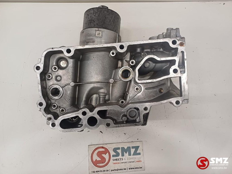 Mercedes-Benz Occ oliefilterhuis Mercedes - فلتر النفط - شاحنة: صور 4 Mercedes-Benz Occ oliefilterhuis Mercedes - فلتر النفط - شاحنة: صور 4