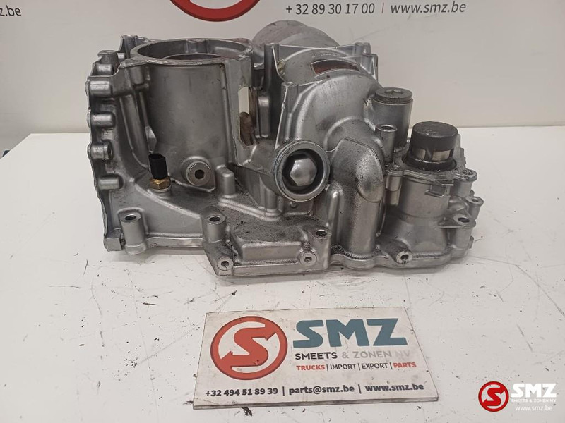 Mercedes-Benz Occ oliefilterhuis Mercedes - فلتر النفط - شاحنة: صور 4 Mercedes-Benz Occ oliefilterhuis Mercedes - فلتر النفط - شاحنة: صور 4