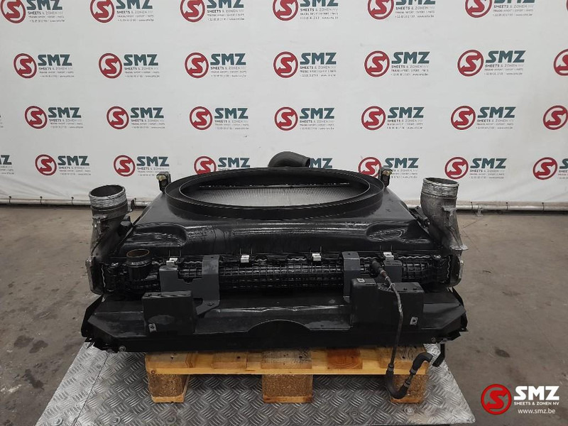Mercedes-Benz Occ radiator + intercooler Mercedes - المشعاع - شاحنة: صور 2 Mercedes-Benz Occ radiator + intercooler Mercedes - المشعاع - شاحنة: صور 2