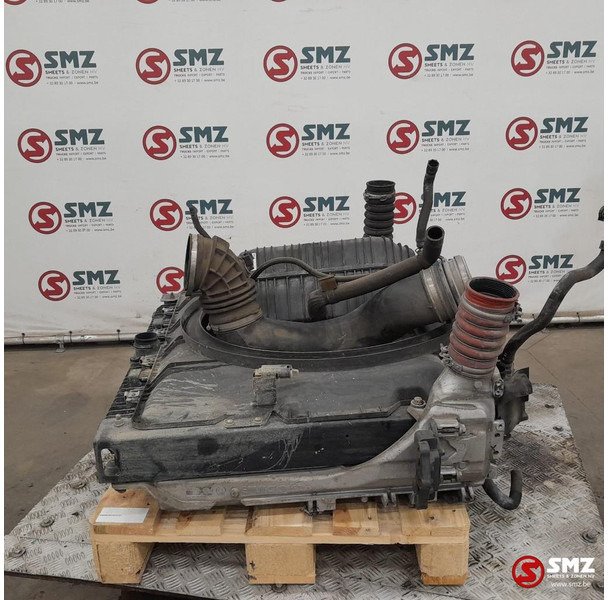 Mercedes-Benz Occ radiator + intercooler + expansievat Mercedes - المشعاع - شاحنة: صور 4 Mercedes-Benz Occ radiator + intercooler + expansievat Mercedes - المشعاع - شاحنة: صور 4