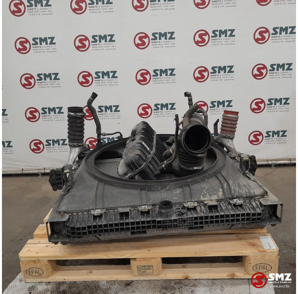 Mercedes-Benz Occ radiator + intercooler + expansievat Mercedes - المشعاع - شاحنة: صور 2 Mercedes-Benz Occ radiator + intercooler + expansievat Mercedes - المشعاع - شاحنة: صور 2