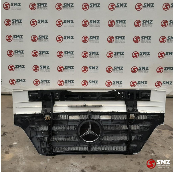 Mercedes-Benz Occ radiatorgrille Mercedes - جلوپنجره - شاحنة: صور 2 Mercedes-Benz Occ radiatorgrille Mercedes - جلوپنجره - شاحنة: صور 2