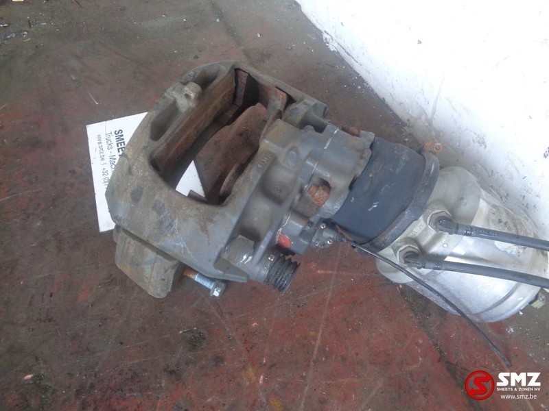 Mercedes-Benz Occ remklauw mercedes Actros rechts achter - السرج - شاحنة: صور 2 Mercedes-Benz Occ remklauw mercedes Actros rechts achter - السرج - شاحنة: صور 2