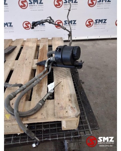 Mercedes-Benz Occ servo olie reservoir - قيادة السيارة - شاحنة: صور 2 Mercedes-Benz Occ servo olie reservoir - قيادة السيارة - شاحنة: صور 2