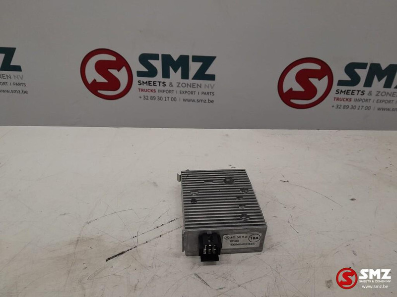 Mercedes-Benz Occ spanningsomvormer Mercedes Actros MP4 A0015421 - كتلة التحكم - شاحنة: صور 1 Mercedes-Benz Occ spanningsomvormer Mercedes Actros MP4 A0015421 - كتلة التحكم - شاحنة: صور 1