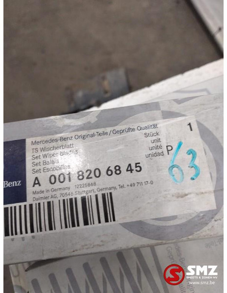 Mercedes-Benz Set ruitenwissers mercedes axor atego a0018206845 - مساحة الزجاج الأمامي - شاحنة: صور 2 Mercedes-Benz Set ruitenwissers mercedes axor atego a0018206845 - مساحة الزجاج الأمامي - شاحنة: صور 2