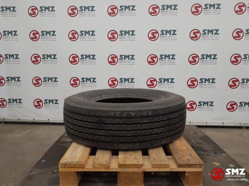 Michelin Occ vrachtwagenband Michelin 305/70R22.5 - الإطارات - شاحنة: صور 1 Michelin Occ vrachtwagenband Michelin 305/70R22.5 - الإطارات - شاحنة: صور 1