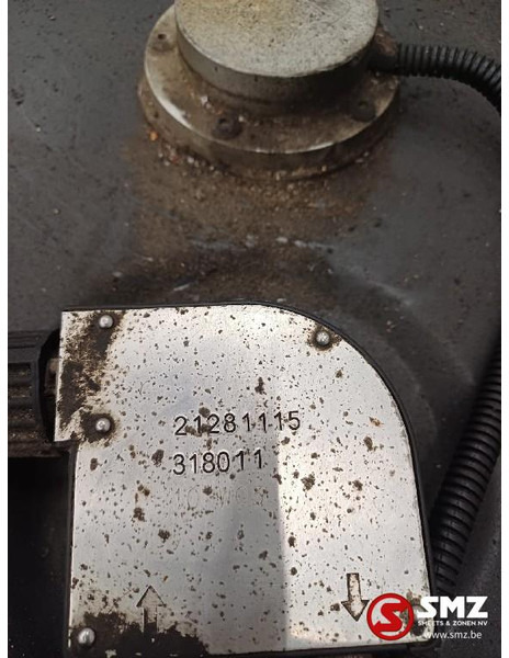 Renault Occ brandstoftank + brandstofniveausensor 315L Ren - خزان وقود - شاحنة: صور 5 Renault Occ brandstoftank + brandstofniveausensor 315L Ren - خزان وقود - شاحنة: صور 5