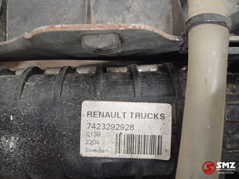 Renault Occ radiator + intercooler + expansievat DTI13 Ren - المشعاع - شاحنة: صور 5 Renault Occ radiator + intercooler + expansievat DTI13 Ren - المشعاع - شاحنة: صور 5