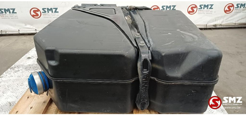 Scania Occ AdBluetank 105L Scania - نظام الوقود - شاحنة: صور 2 Scania Occ AdBluetank 105L Scania - نظام الوقود - شاحنة: صور 2