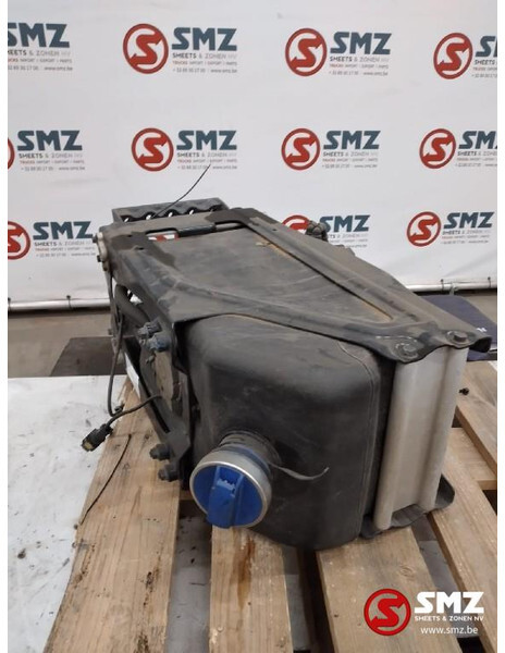 Scania Occ AdBluetank + pomp + module Scania euro6 - نظام الوقود - شاحنة: صور 2 Scania Occ AdBluetank + pomp + module Scania euro6 - نظام الوقود - شاحنة: صور 2