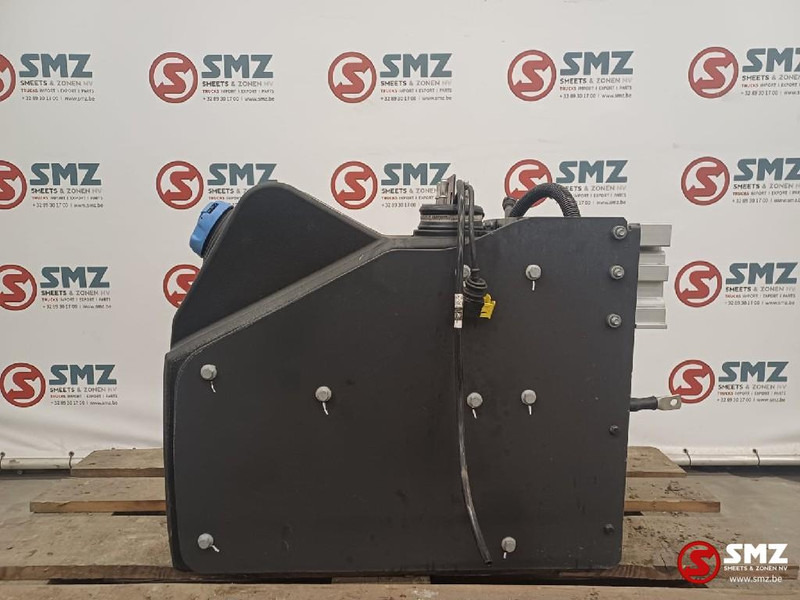 Volvo Occ AdBluetank Volvo - نظام الوقود - شاحنة: صور 4 Volvo Occ AdBluetank Volvo - نظام الوقود - شاحنة: صور 4