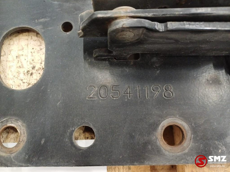 Volvo Occ binnenframe radiatorgrille Volvo - جلوپنجره - شاحنة: صور 5 Volvo Occ binnenframe radiatorgrille Volvo - جلوپنجره - شاحنة: صور 5