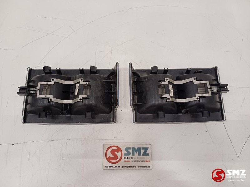 Volvo Occ binnenverlichting links + rechts Volvo - الكابينة والداخلية - شاحنة: صور 2 Volvo Occ binnenverlichting links + rechts Volvo - الكابينة والداخلية - شاحنة: صور 2