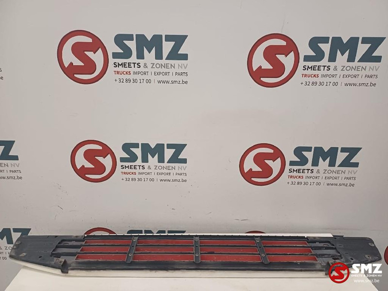 Volvo Occ bovenste radiatorgrille Volvo - جلوپنجره - شاحنة: صور 2 Volvo Occ bovenste radiatorgrille Volvo - جلوپنجره - شاحنة: صور 2