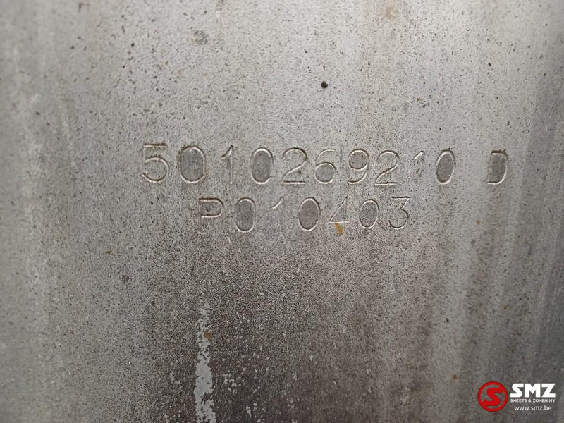 Volvo Occ brandstoftank 300L met steunen Volvo - خزان وقود - شاحنة: صور 5 Volvo Occ brandstoftank 300L met steunen Volvo - خزان وقود - شاحنة: صور 5