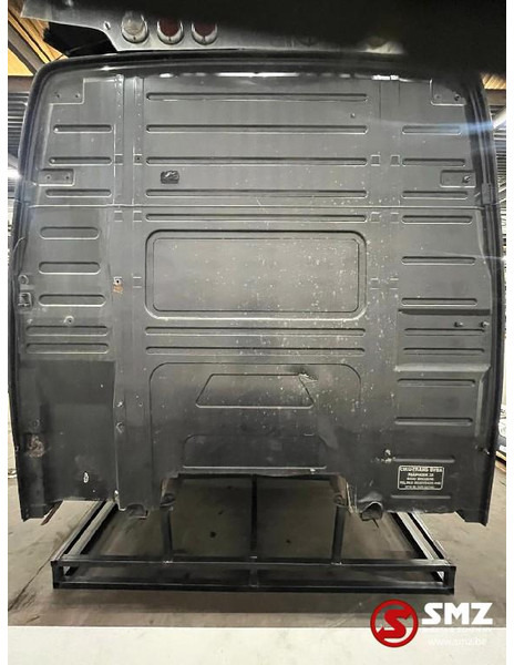 Volvo Occ cabine compleet Volvo FH16 L2H3 - الكابينة والداخلية - شاحنة: صور 3 Volvo Occ cabine compleet Volvo FH16 L2H3 - الكابينة والداخلية - شاحنة: صور 3