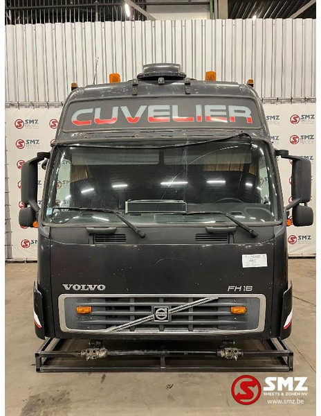 Volvo Occ cabine compleet Volvo FH16 L2H3 - الكابينة والداخلية - شاحنة: صور 1 Volvo Occ cabine compleet Volvo FH16 L2H3 - الكابينة والداخلية - شاحنة: صور 1