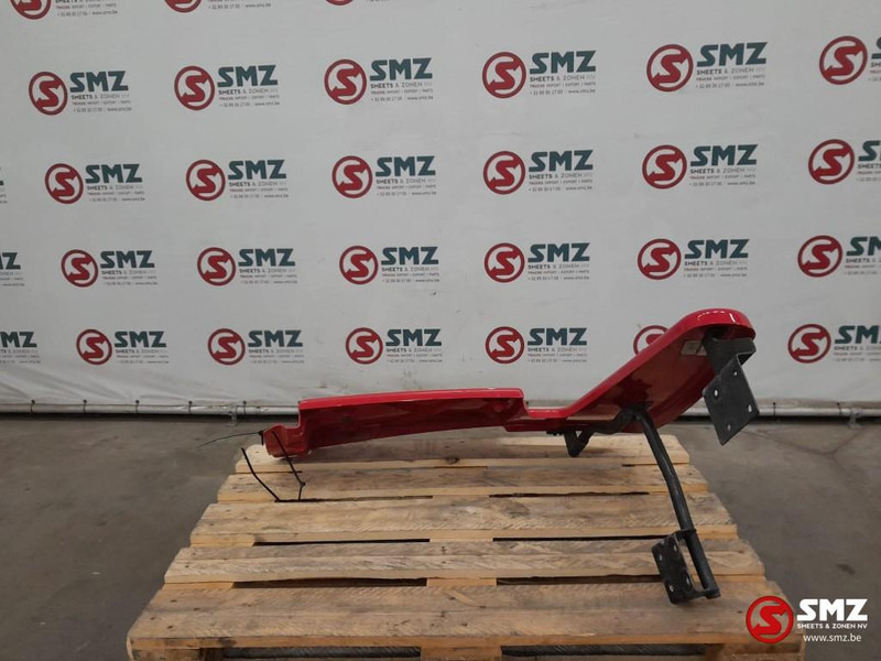 Volvo Occ cabinespoiler rechtsboven Volvo - الديناميكا الهوائية / المفسدين - شاحنة: صور 3 Volvo Occ cabinespoiler rechtsboven Volvo - الديناميكا الهوائية / المفسدين - شاحنة: صور 3