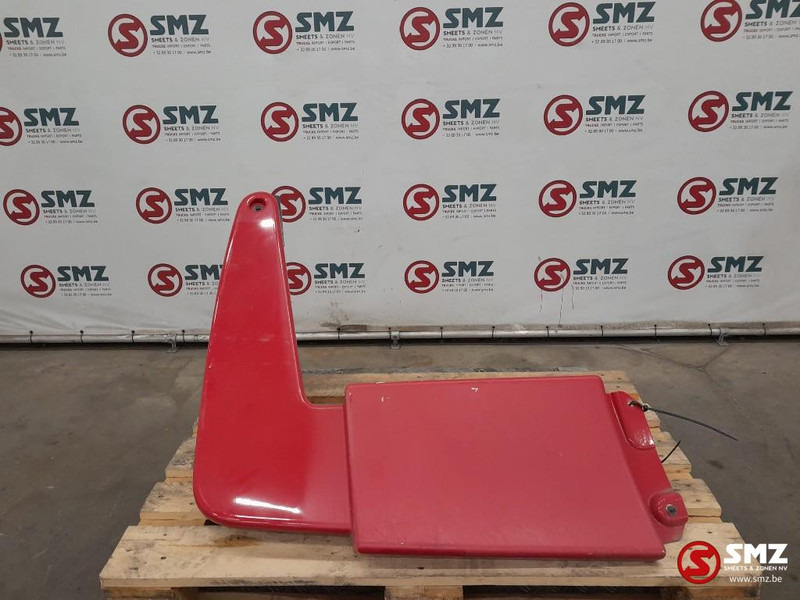 Volvo Occ cabinespoiler rechtsboven Volvo - الديناميكا الهوائية / المفسدين - شاحنة: صور 1 Volvo Occ cabinespoiler rechtsboven Volvo - الديناميكا الهوائية / المفسدين - شاحنة: صور 1