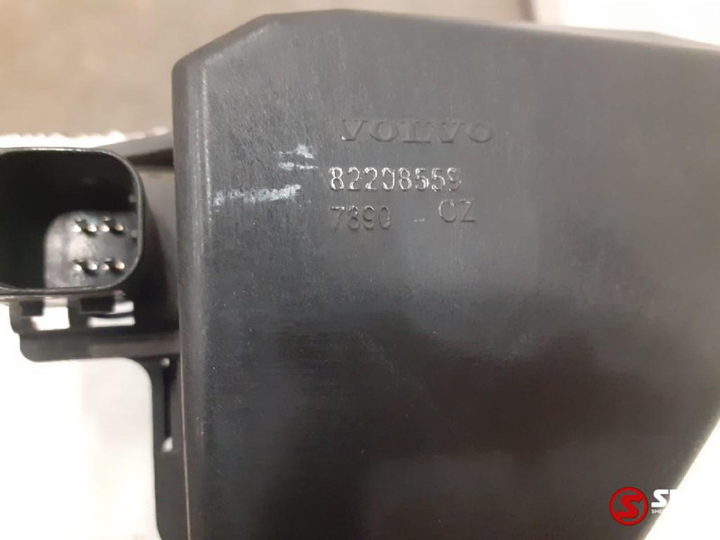 Volvo Occ grille slot Volvo - جلوپنجره - شاحنة: صور 5 Volvo Occ grille slot Volvo - جلوپنجره - شاحنة: صور 5