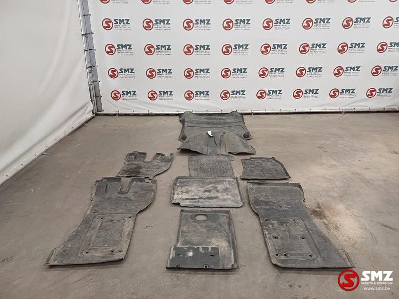 Volvo Occ mattenset Volvo - الكابينة والداخلية - شاحنة: صور 1 Volvo Occ mattenset Volvo - الكابينة والداخلية - شاحنة: صور 1