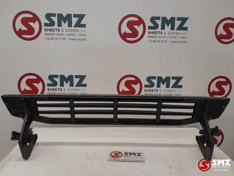 Volvo Occ onderste traptrede grille Volvo - جلوپنجره - شاحنة: صور 2 Volvo Occ onderste traptrede grille Volvo - جلوپنجره - شاحنة: صور 2