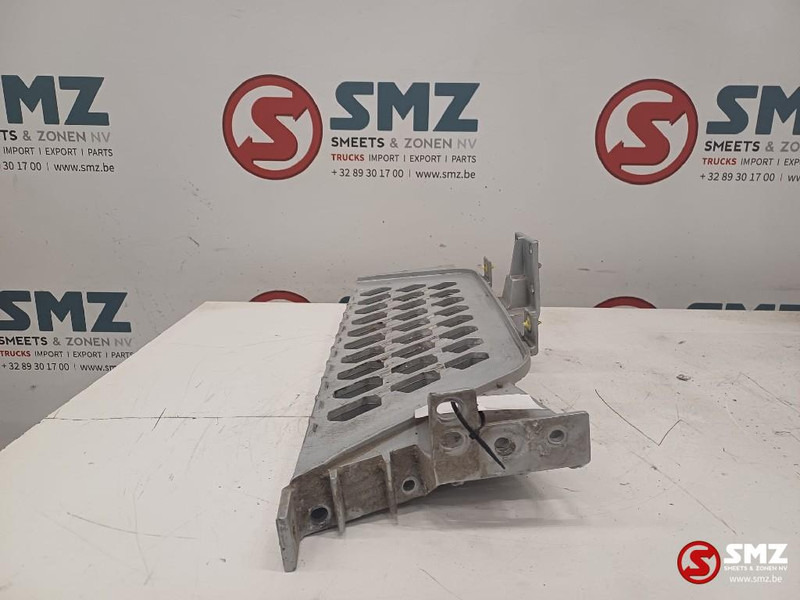 Volvo Occ opstaptrede links Volvo - الكابينة والداخلية - شاحنة: صور 2 Volvo Occ opstaptrede links Volvo - الكابينة والداخلية - شاحنة: صور 2