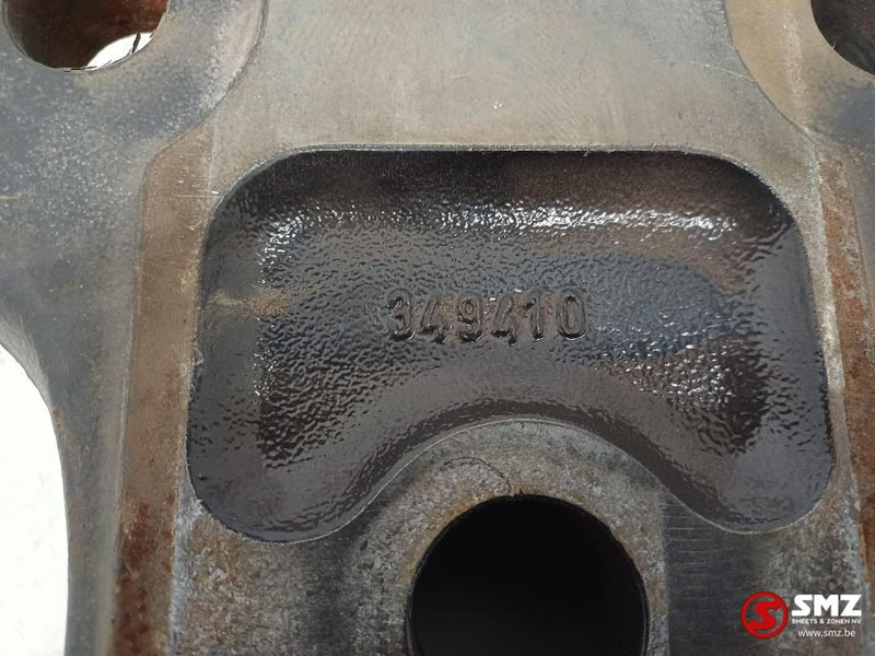 Volvo Occ schokdemperbeugel achteras rechtsonder Volvo - امتصاص الصدمات - شاحنة: صور 3 Volvo Occ schokdemperbeugel achteras rechtsonder Volvo - امتصاص الصدمات - شاحنة: صور 3